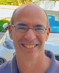 ד"ר ניר צבר